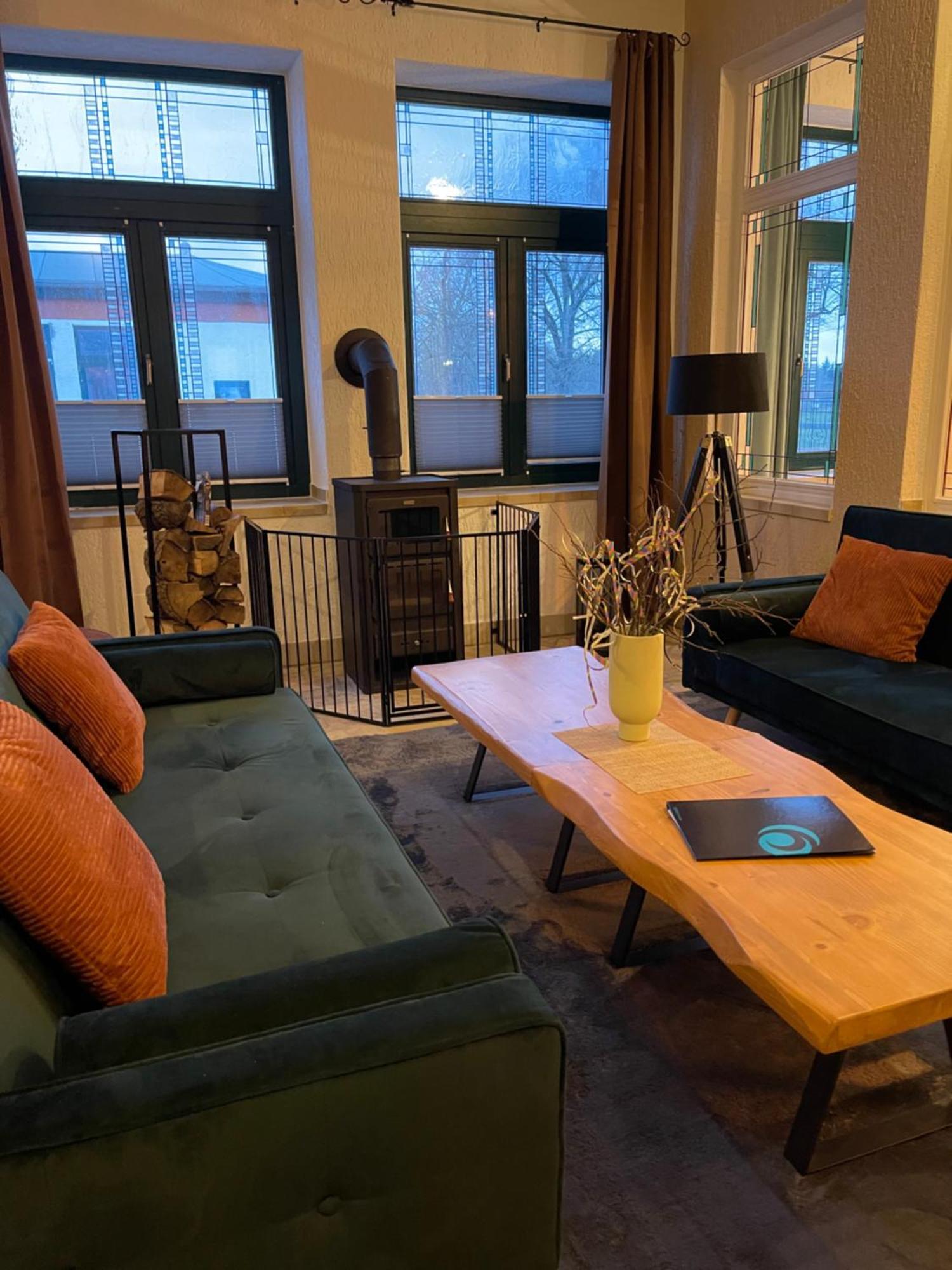 Ferienwohnung Mit Kamin Und Traumhafter Dachterrasse Mit Weitblick In Die Natur Neu Gaarz ภายนอก รูปภาพ