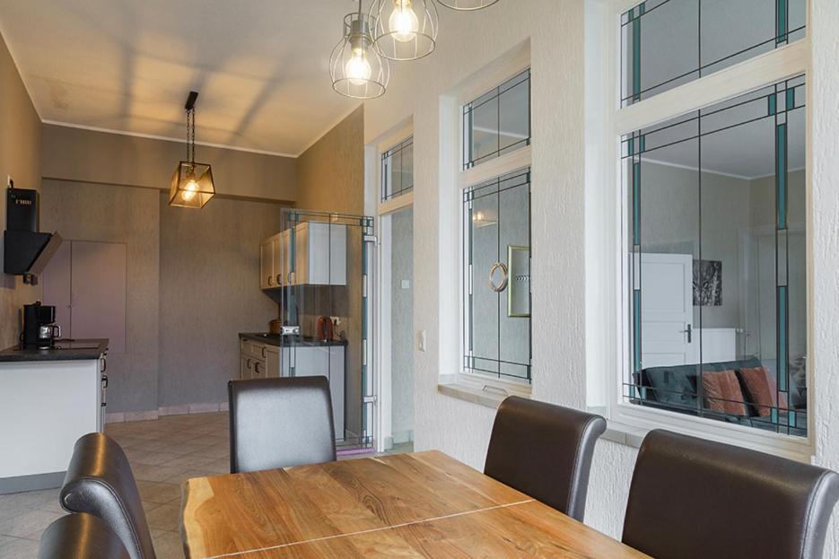 Ferienwohnung Mit Kamin Und Traumhafter Dachterrasse Mit Weitblick In Die Natur Neu Gaarz ภายนอก รูปภาพ